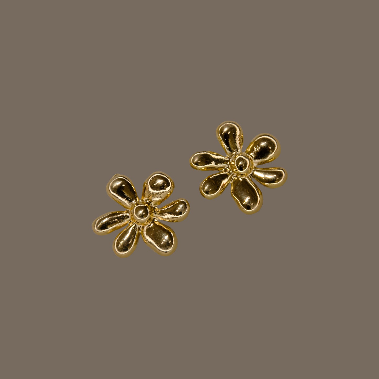 Floral studs Earrings
