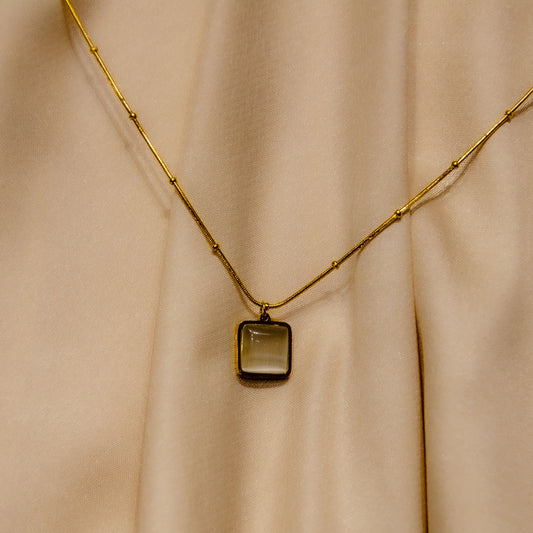 White Sky Necklcae