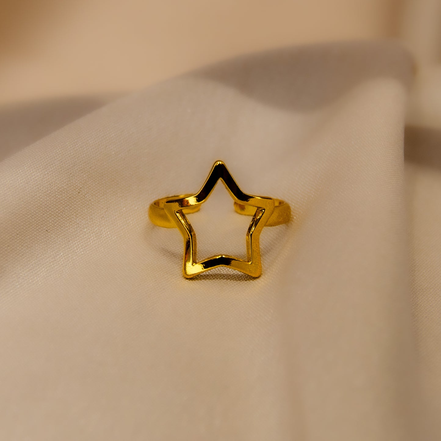 The Star Ring