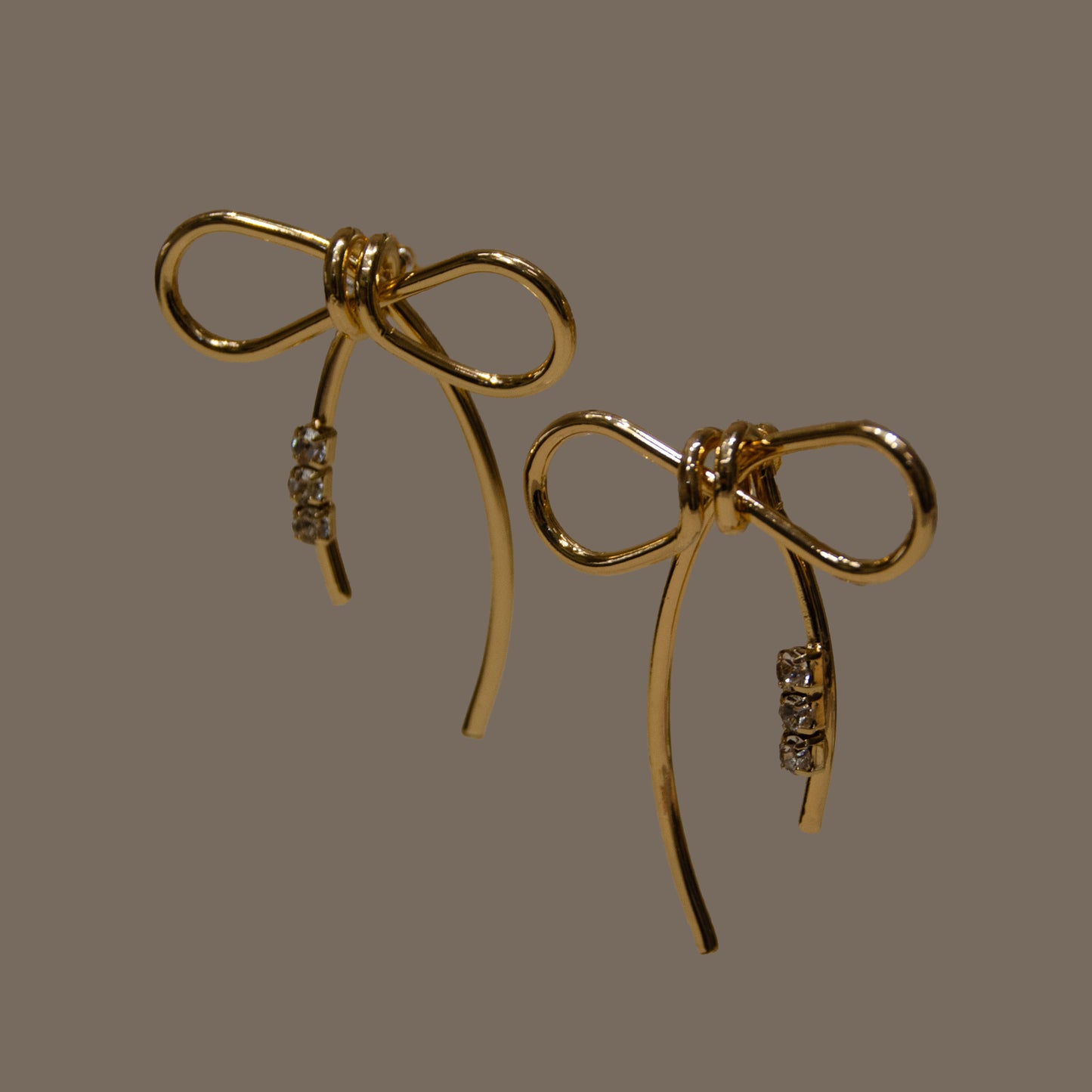 Bow Diamonds Earrings