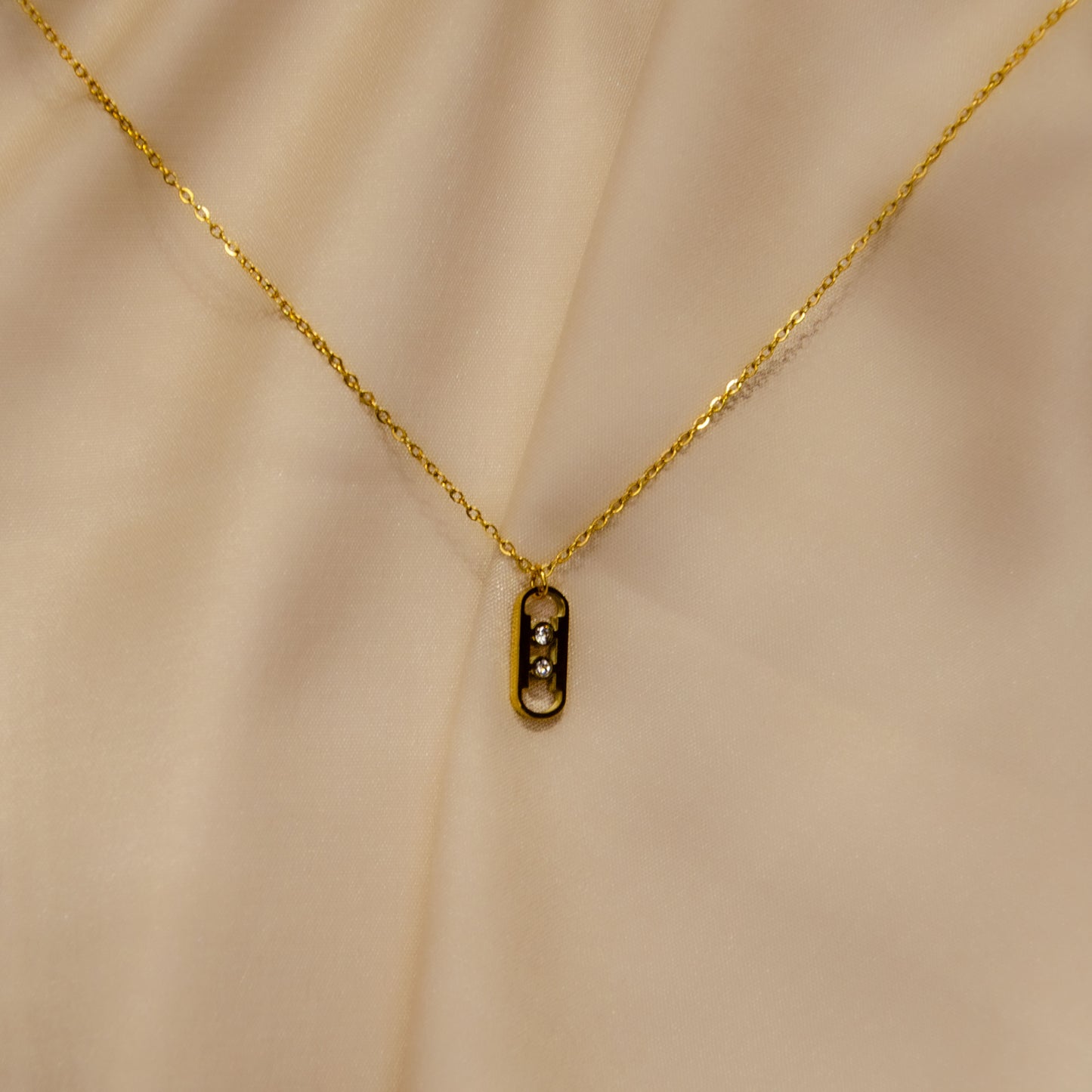 Drop Diamonds Necklace